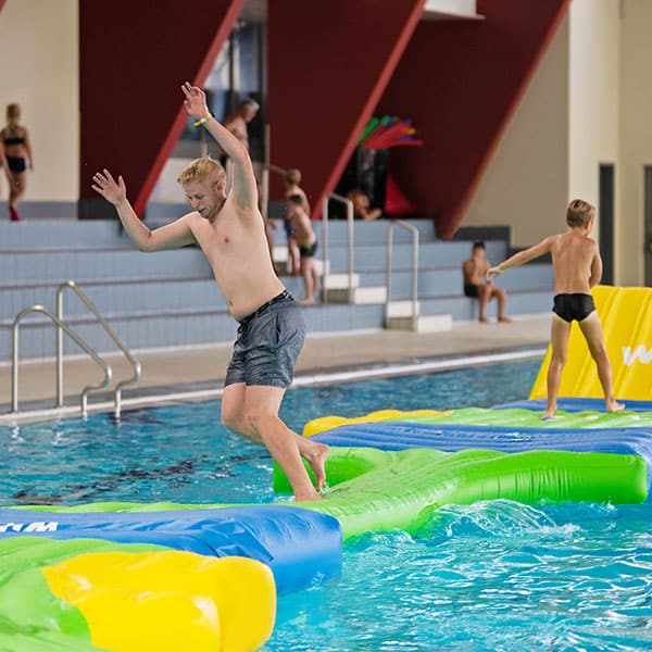 30002_BalanceBeam_2018_pool_001_web