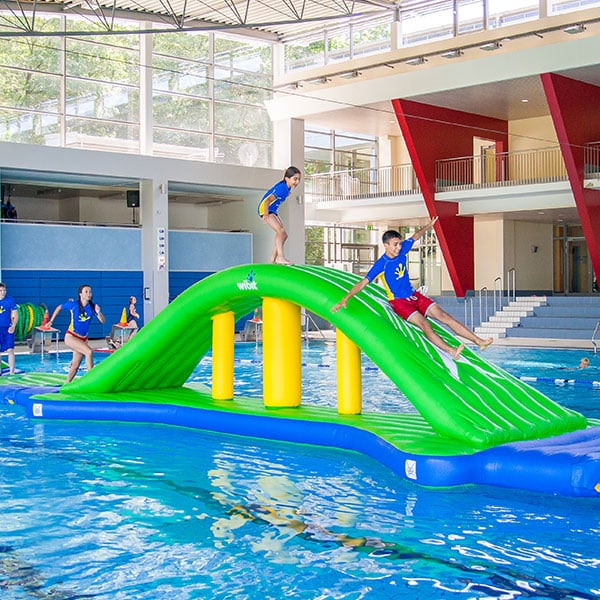 30073_HighRoller_2015_pool_001_web