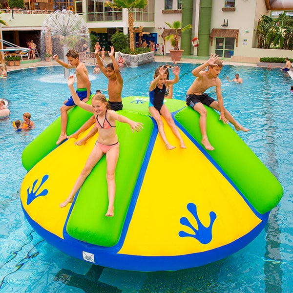 30103_RodeoSplash_2018_pool_002_web