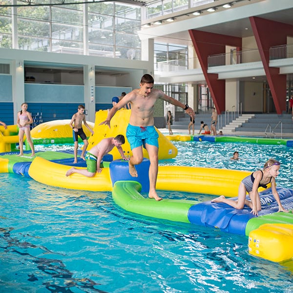 30128_Twist_2018_pool_001_web